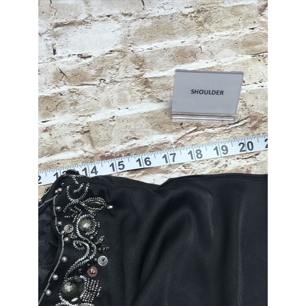 White House Black Market Blouse Size M Embellished Cold Shoulder Black Kaftan - Picture 4 of 9